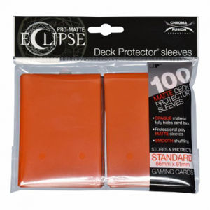 Immagine di UP - Standard Sleeves - PRO-Matte Eclipse - Pumpkin Orange (100 Sleeves)