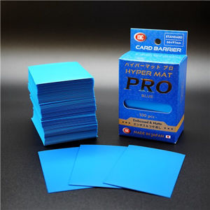 Immagine di KMC Standard Sleeves - Hyper MAT PRO Blue (100 Sleeves)